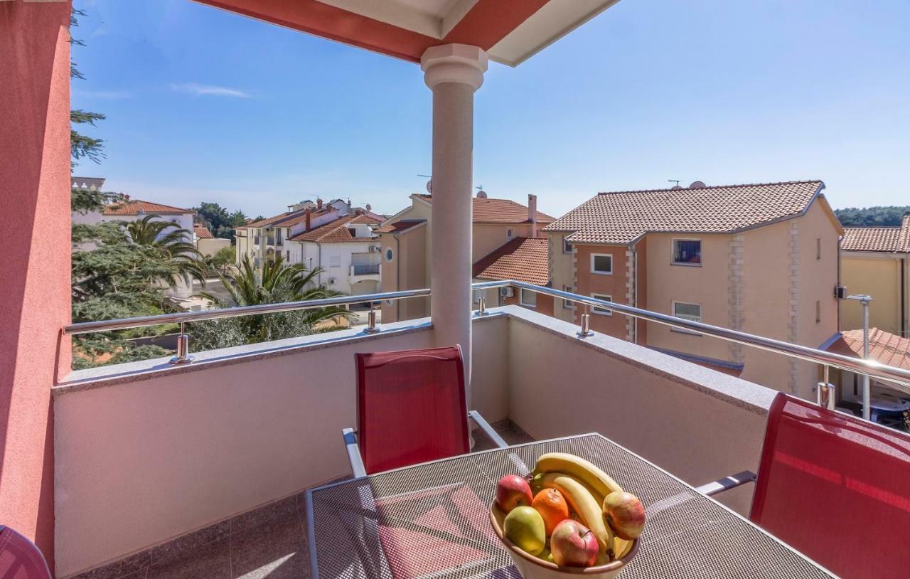 Apartman Kp Medulin Extérieur photo